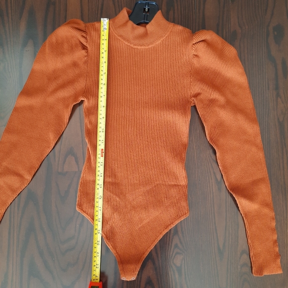 A&F burnt orange knit bodysuit XS - Picture 7 of 8